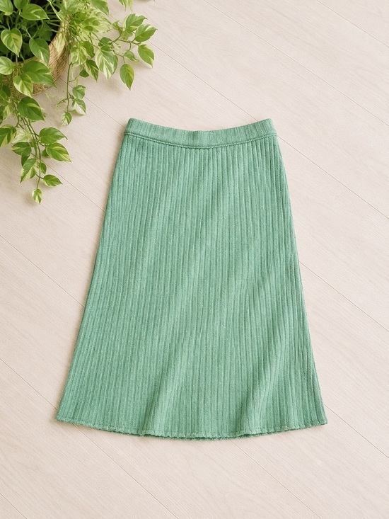 Dresses & Skirts - Vintage Pistachio Green Pleated Midi Skirt Made in Italy Flowy Spring Skirt Sz M